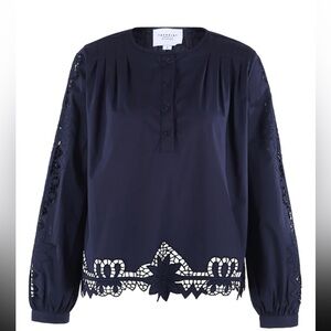 The Shirt Richelle Behrens NWT Size Small